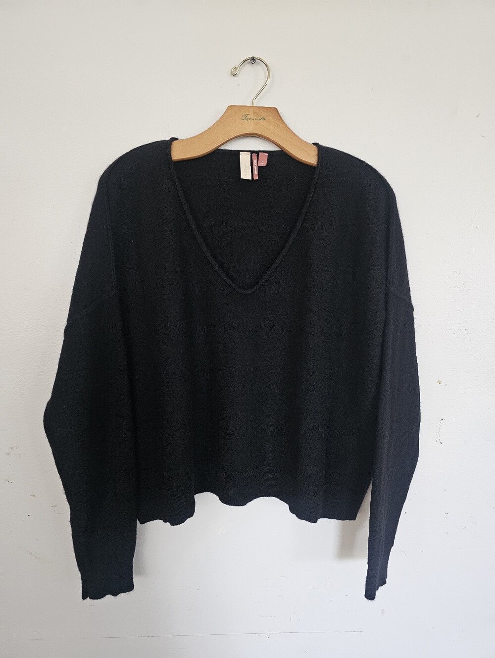 Pilcro Valani Cashmere Black V-Neck Women's Sweater